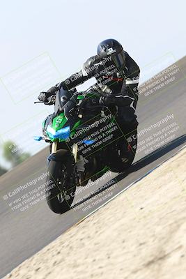 media/Sep-20-2025-TrackDaz (Sat) [[27f0cde673]]/C Group/1140am (Turn 2)/